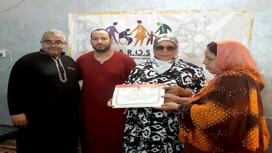 جمعيتان بطانطان تحتفيان بالأستاذة فتيحة جبار تقديراً لمسيرتها المهنية وعطائها المجتمعي